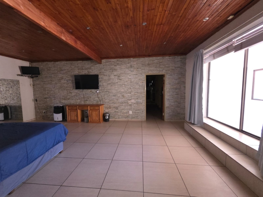 3 Bedroom Property for Sale in Vaalpark Free State